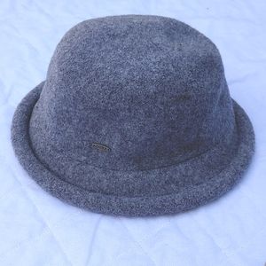 Ladies Adora grey wool hat, 100% wool.